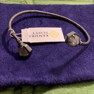 Kendra Scott bracelet